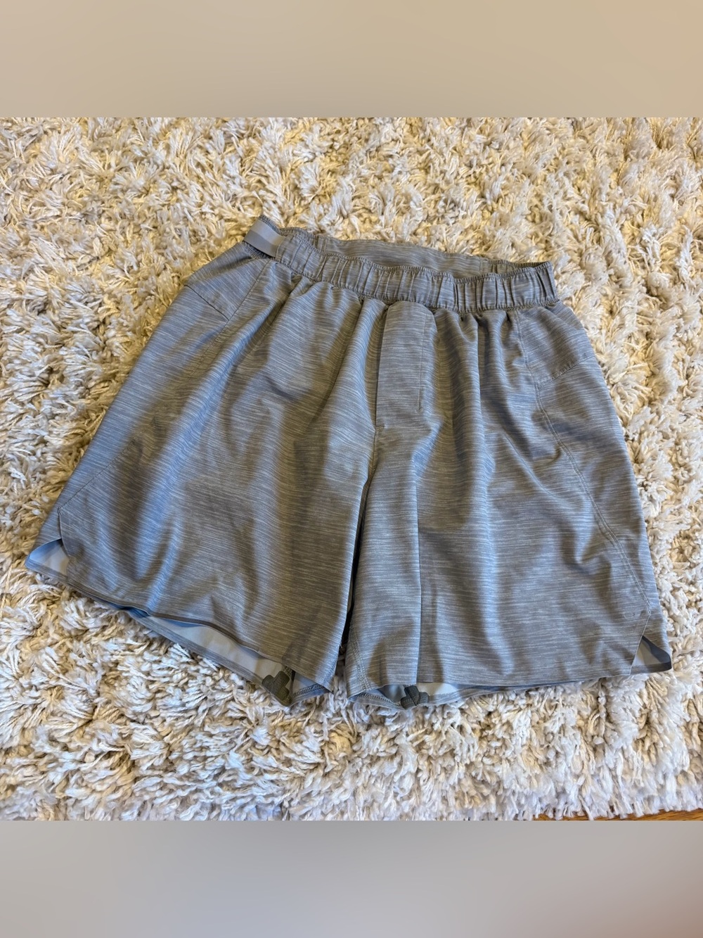 lululemon athletica Surge Lined Lululemon Shorts
6"'